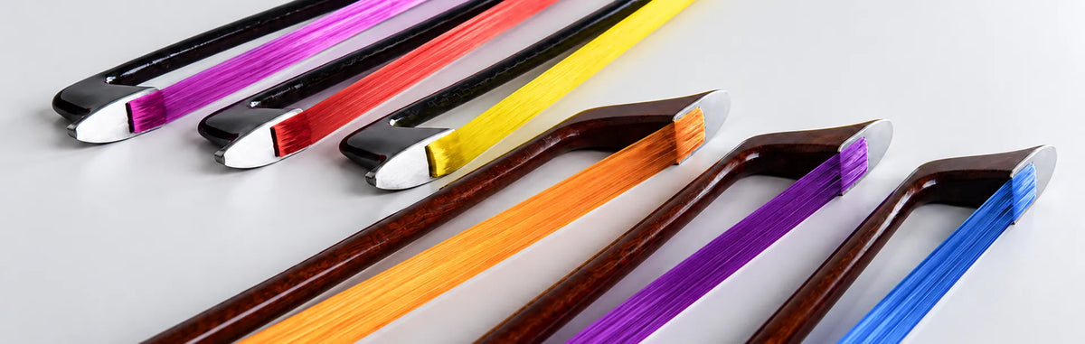 Archets Coruss avec crins de différentes couleurs